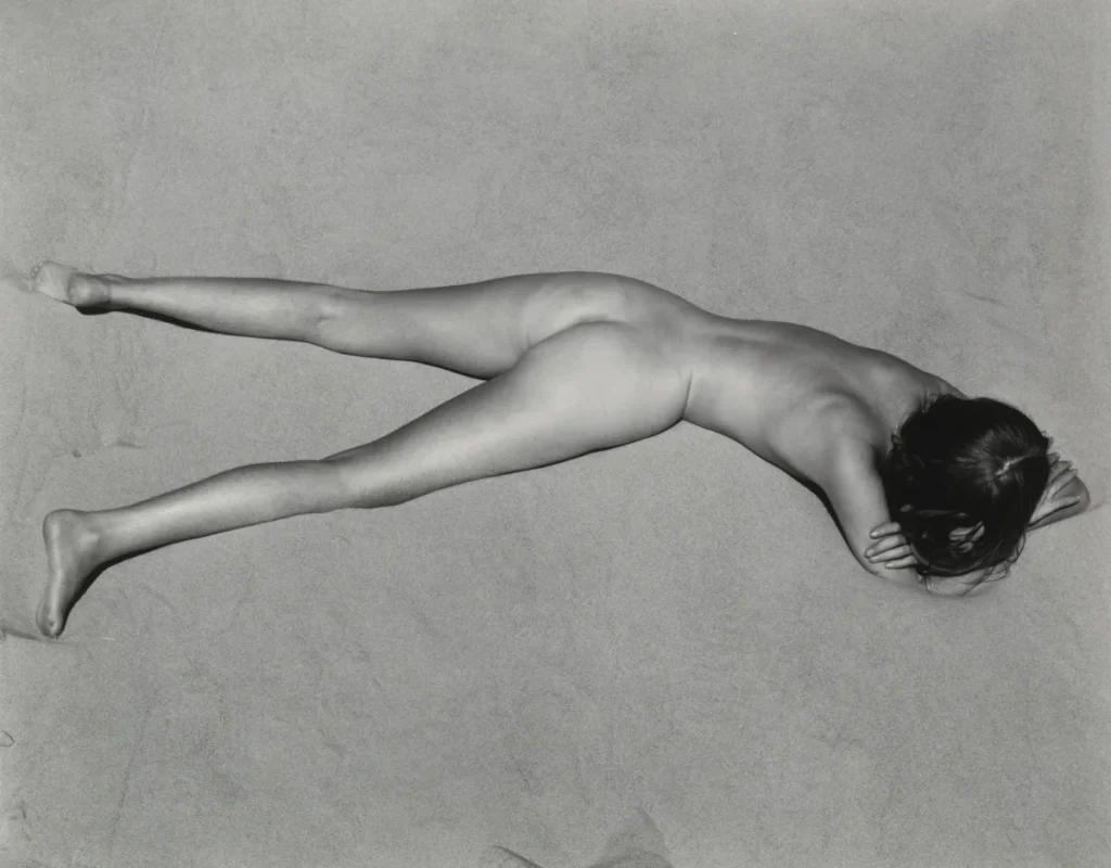 Edward Weston. Nude on sand. Oceano. 1936.